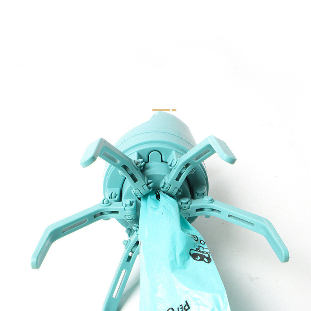 Hundekotgreifer mit integriertem Beutelspender 7